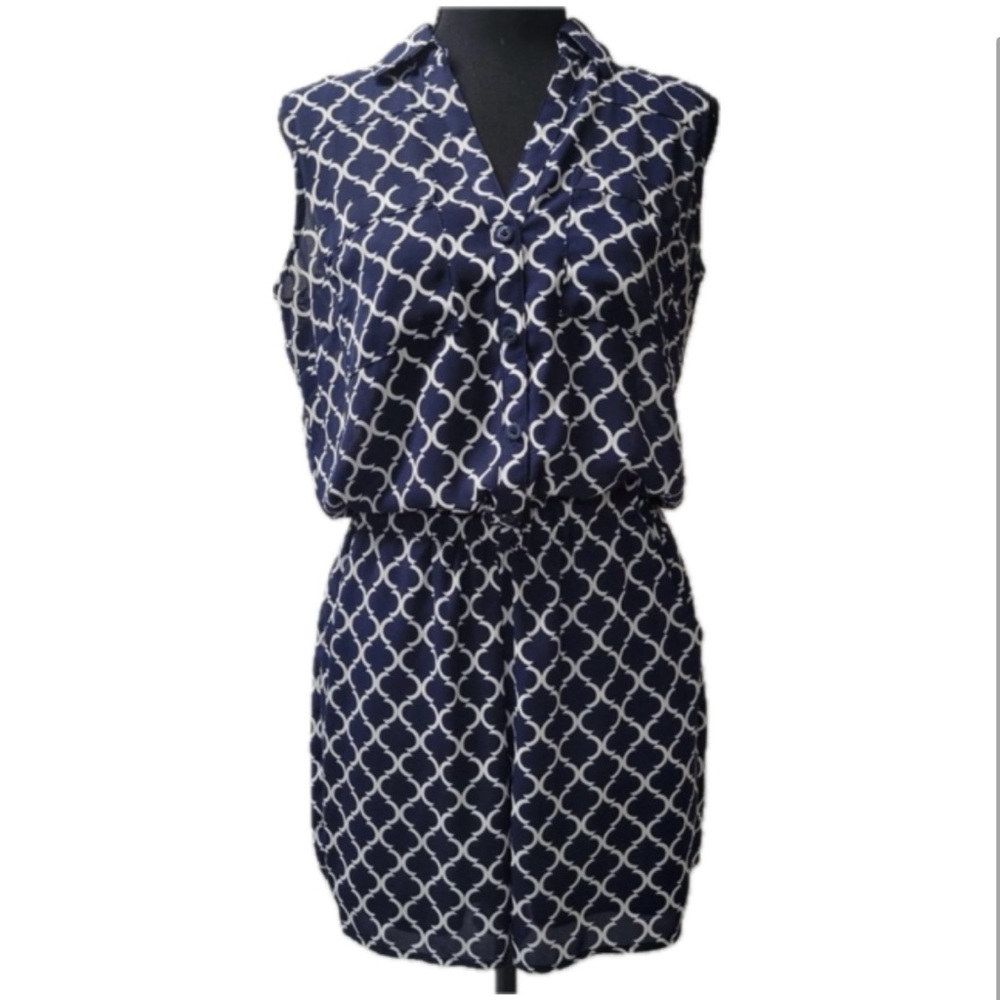 Blue/White Romper XS New York and Company Woman’s  Sleeveless